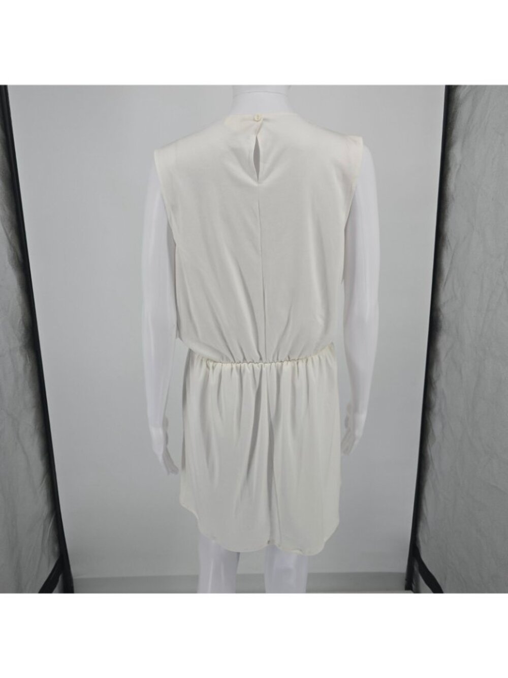 Vintage 1980s Made in USA Cowl Neck Sleeveless Blouson Mini Dress (Size 10/M) - Picture 3 of 11